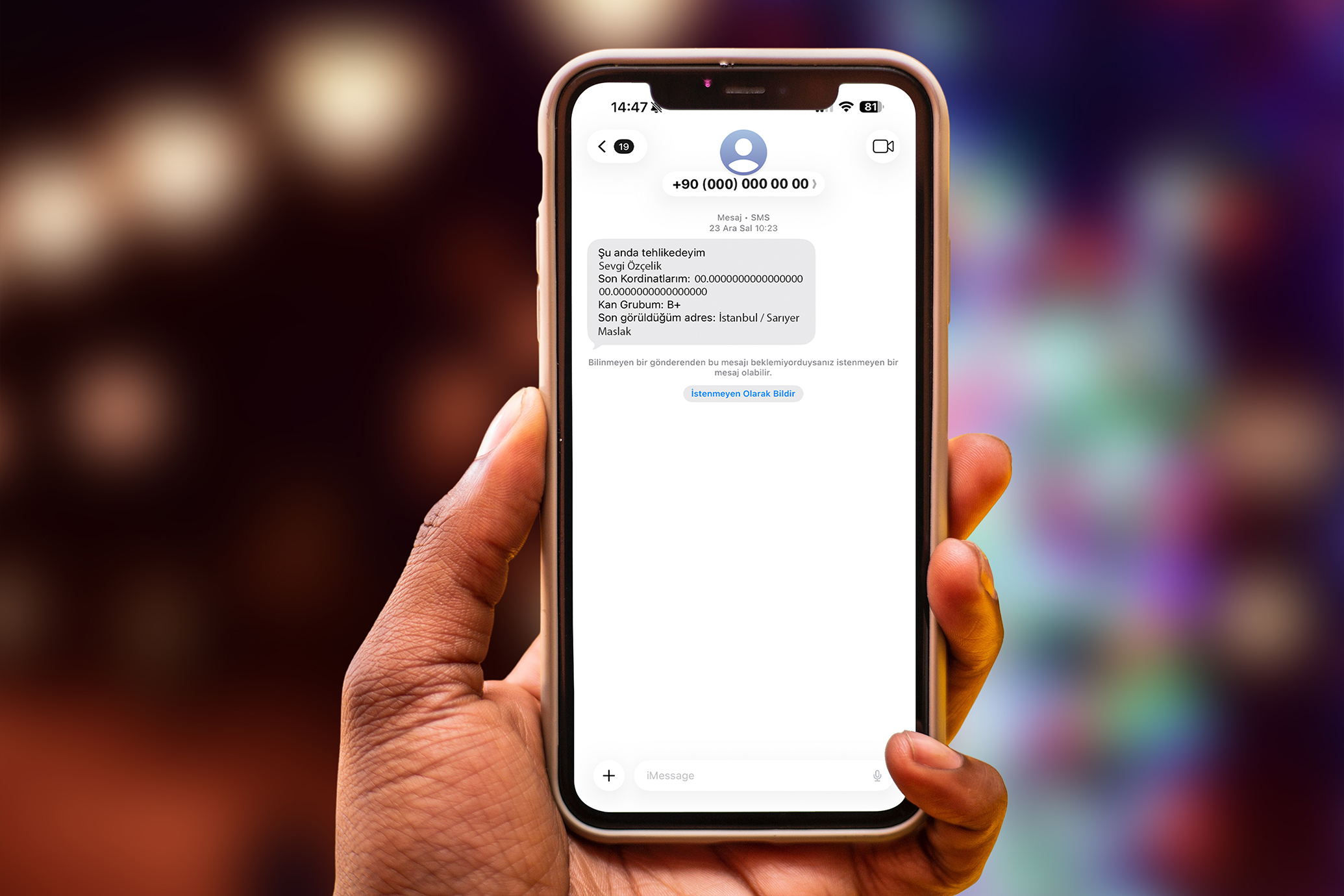 Aplicación móvil y canal de respaldo SMS